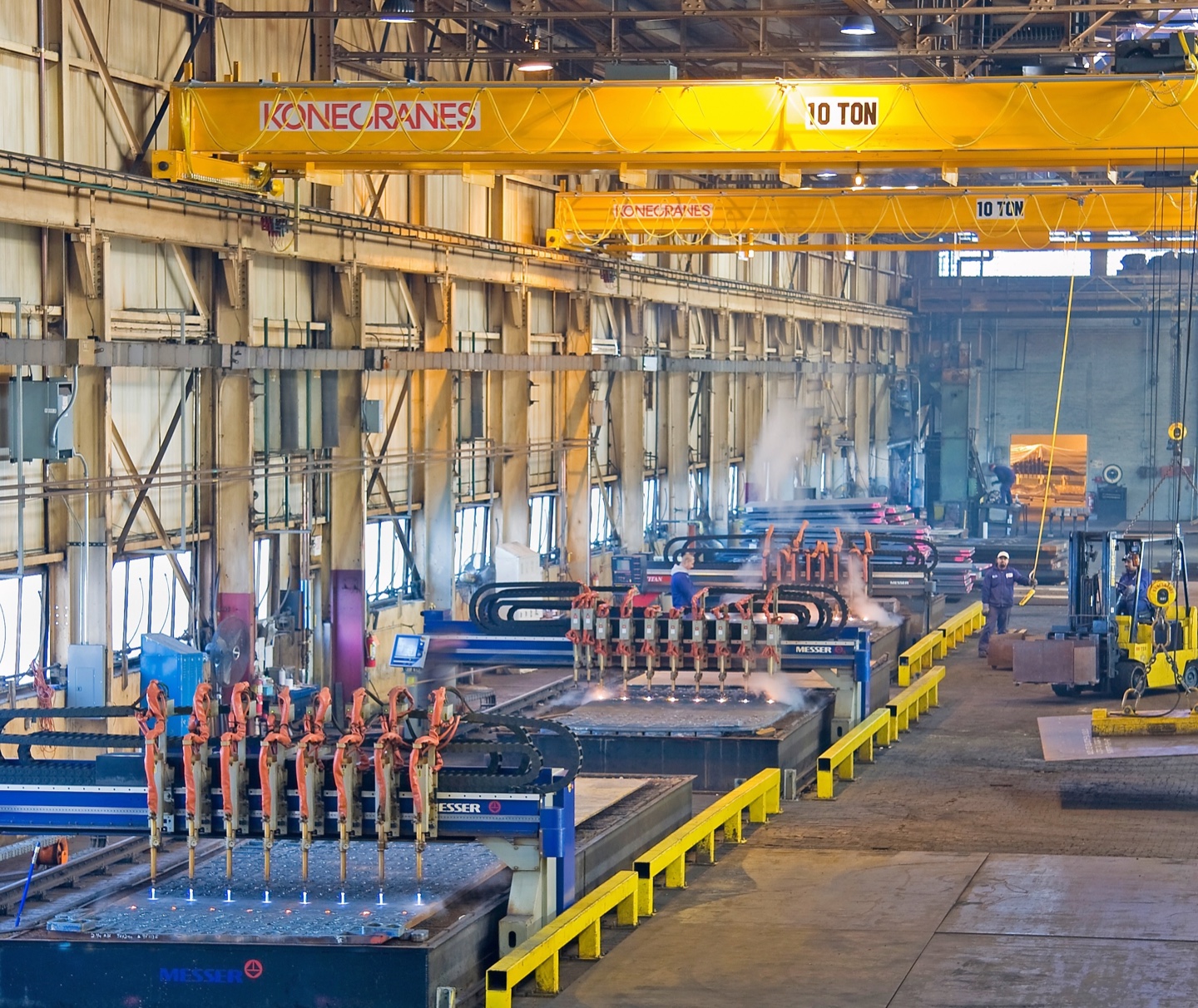 Oxy-fuel flame cutting tables in production at Accurate Metal Products