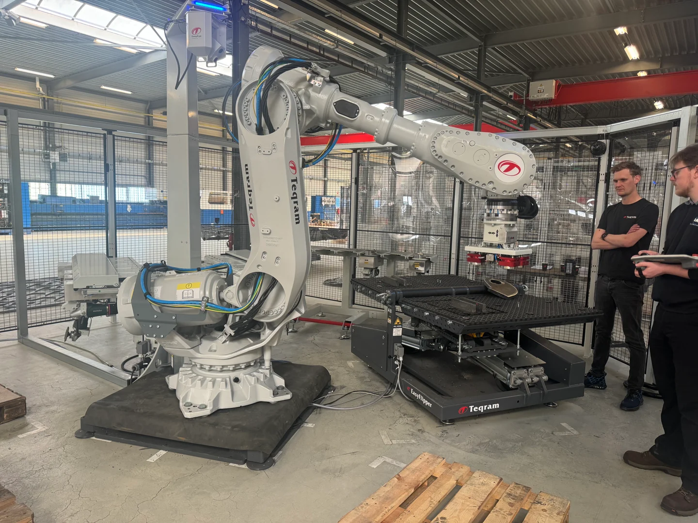 Robotic parts cleaning at Accurate Metal Products